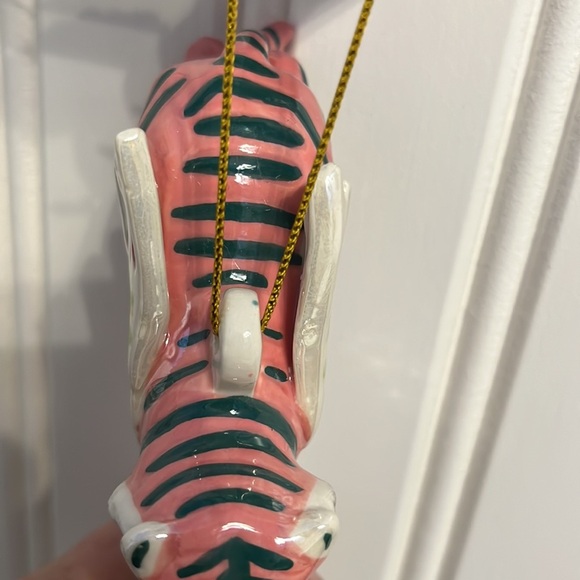 Anthropologie Art Knacky Flying Tiger Ornament 2019 Rare NWT - Picture 9 of 11
